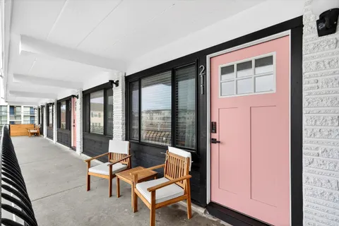 $425,000 | 2101 Surf Avenue, Unit 211, North Wildwood, NJ 08260