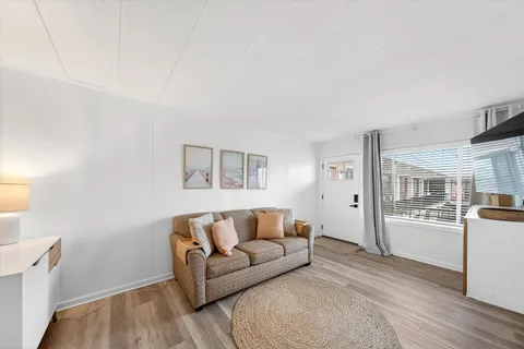 $425,000 | 2101 Surf Avenue, Unit 211, North Wildwood, NJ 08260