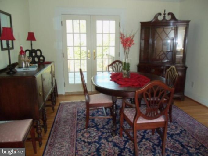 202 Hollen Road Baltimore, MD 21212 - Photo 11 of 29 Dining Room