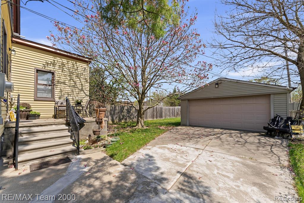 5734 North Gulley Road Dearborn Heights, MI 48127 - Photo 18 of 22