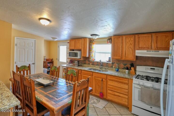 245 Hurt Road Las Cruces, NM 88007 - Photo 26 of 84 26 (Small)