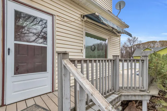 $650,000 | 1158 South Powerline Road, Nampa, ID 83686