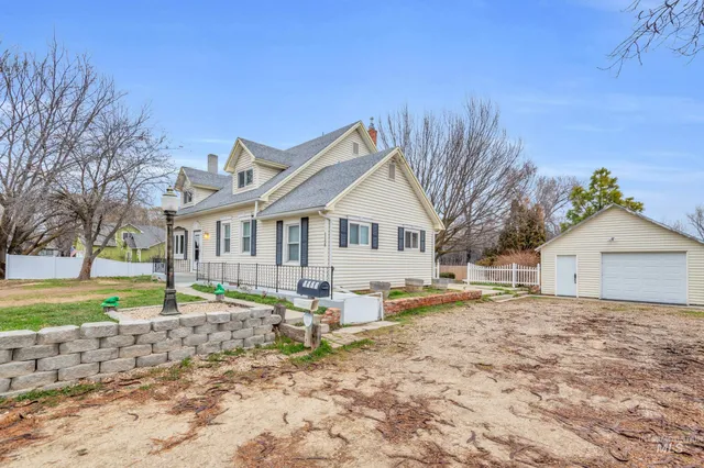 $650,000 | 1158 South Powerline Road, Nampa, ID 83686