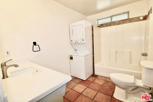$4,700 | Undisclosed Address, Topanga, CA 90290