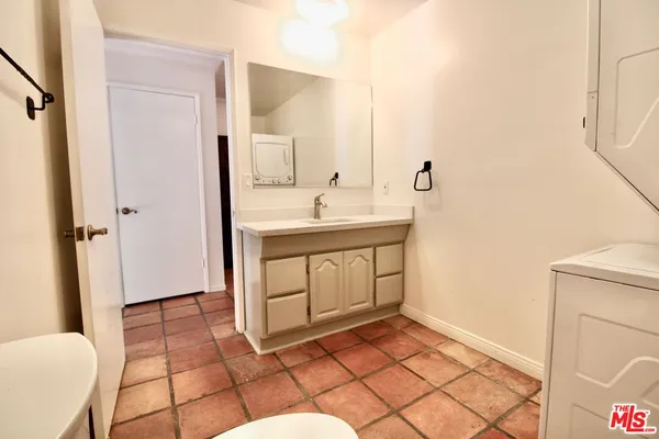 $4,700 | Undisclosed Address, Topanga, CA 90290