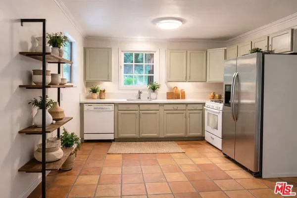 $4,700 | Undisclosed Address, Topanga, CA 90290
