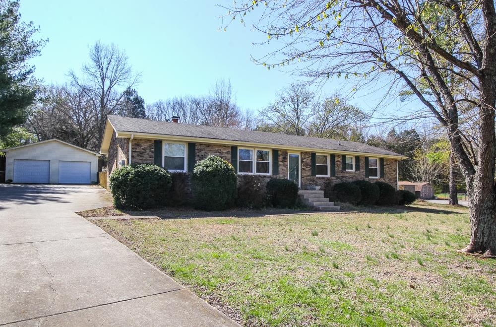 208 Kings Road Mount Juliet, TN 37122 - Photo 1 of 20 Gallery Image 1