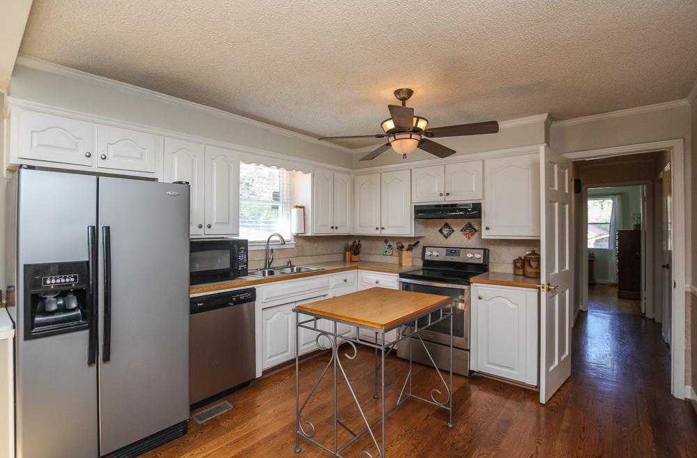 208 Kings Road Mount Juliet, TN 37122 - Photo 5 of 20 Gallery Image 5