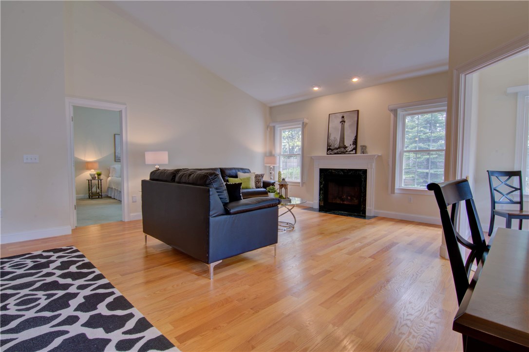 20 Quail Ridge Lane, Unit 20 Warwick, RI 02886 - Photo 5 of 31 Gallery Image 5