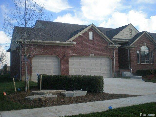 22398 Brantingham Road Macomb, MI 48044 - Photo 3 of 33 3 Ashwood.jpg