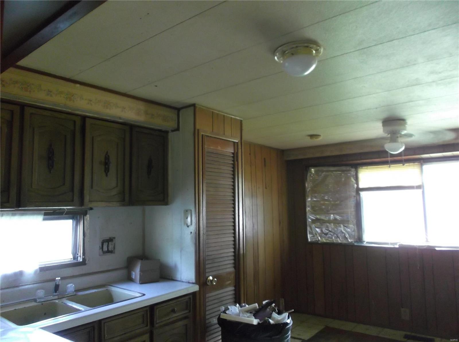 3824 B Street Granite City, IL 62040 - Photo 6 of 7