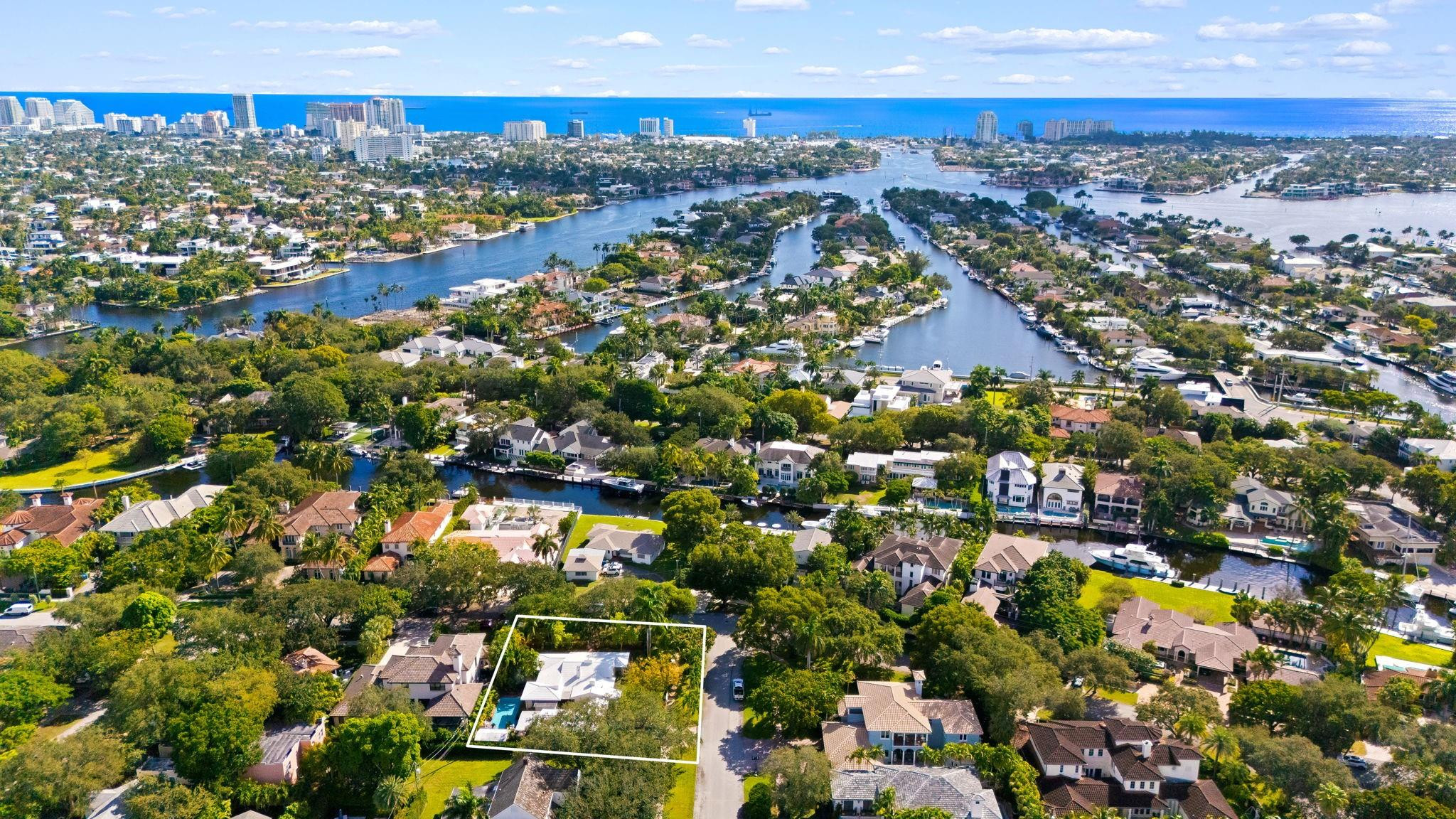 1252 North Rio Vista Boulevard Fort Lauderdale, FL 33301 - Photo 2 of 32 Photo 2