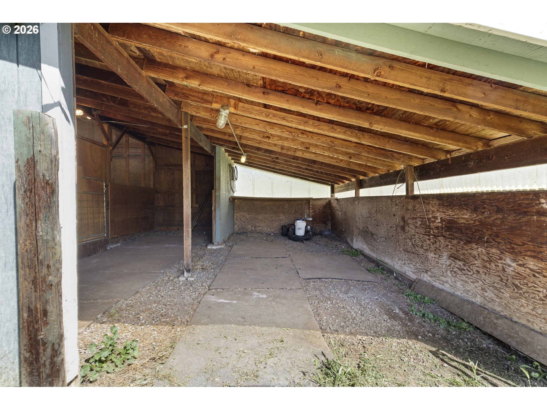 6771 North Bank Road Roseburg, OR 97470 - Photo 43 of 48