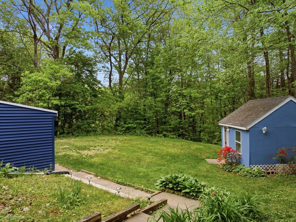 39 North Common Road Westminster, MA 01473 - Photo 35 of 37
