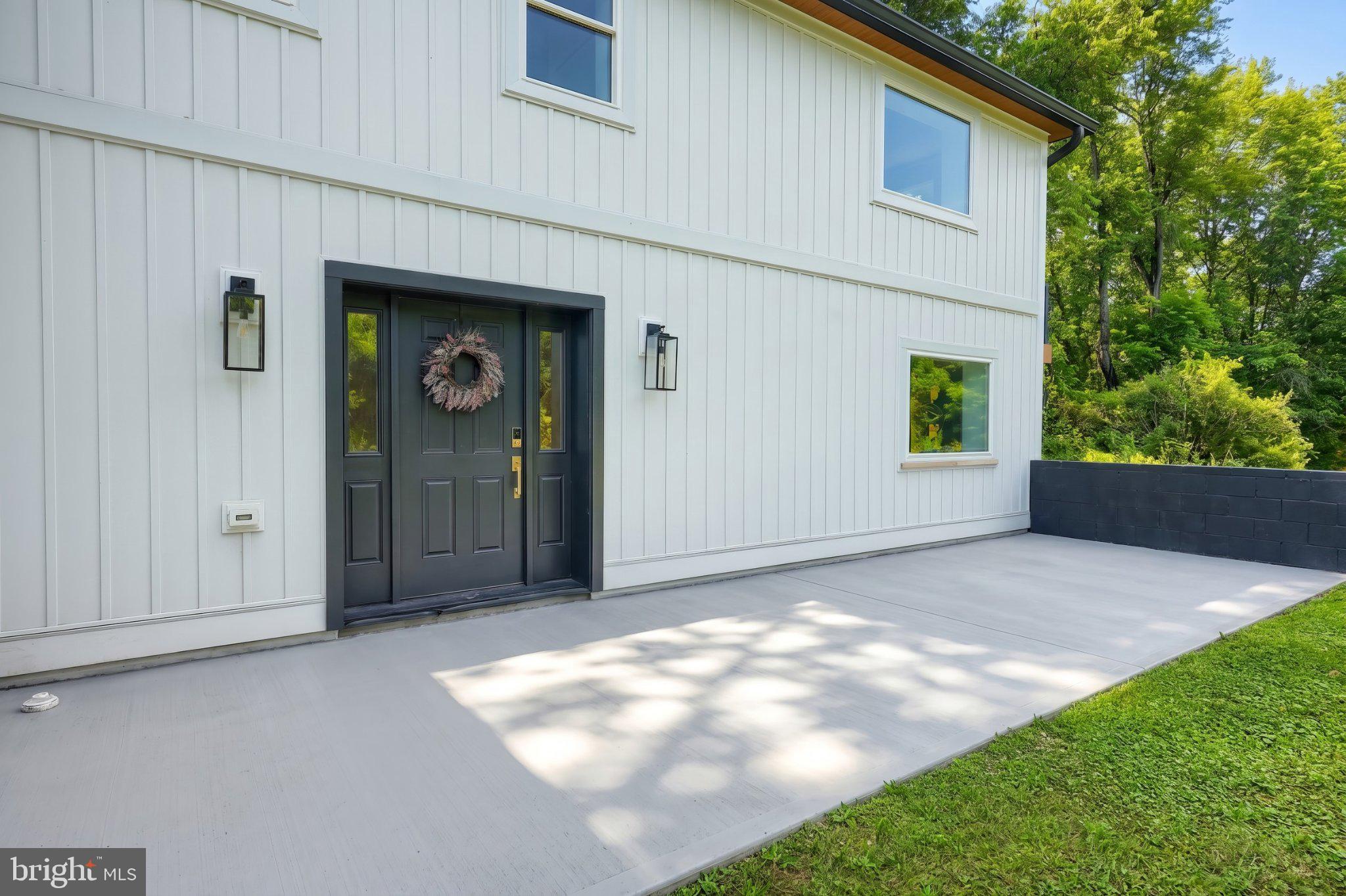 1001 Frederick Pike Littlestown, PA 17340 - Photo 4 of 53 Charming entrance with modern appeal.