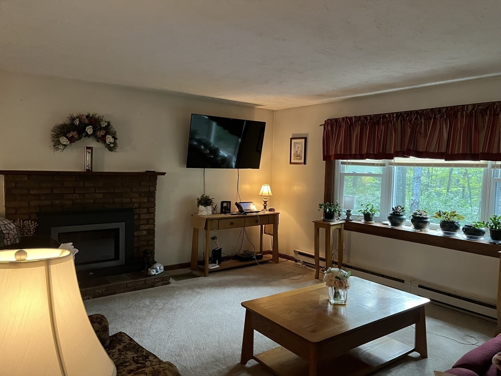 16 Wallum Lake Road Douglas, MA 01516 - Photo 7 of 34 Gallery Image 7