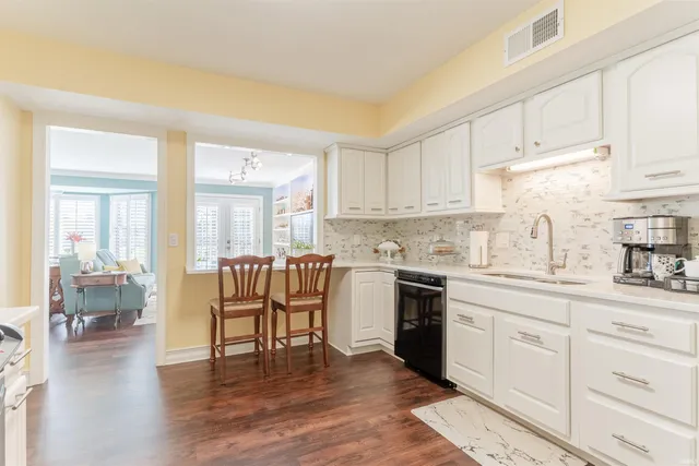 $299,900 | 113 Hartin Drive, Evansville, IN 47711