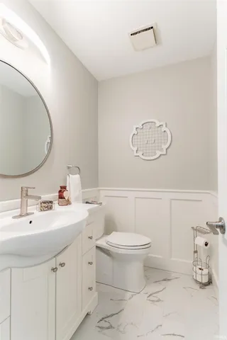 $299,900 | 113 Hartin Drive, Evansville, IN 47711