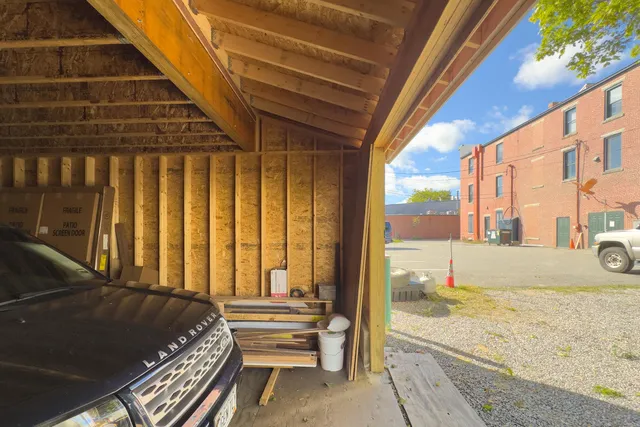 $385,000 | 11 Tillson Avenue, Rockland, ME 04841