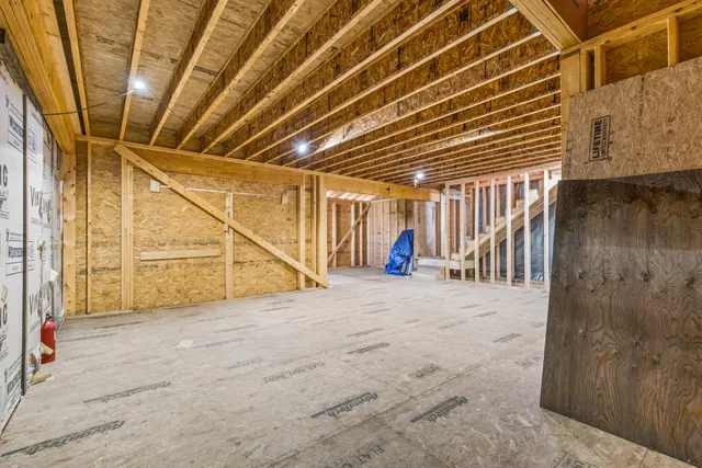 $385,000 | 11 Tillson Avenue, Rockland, ME 04841