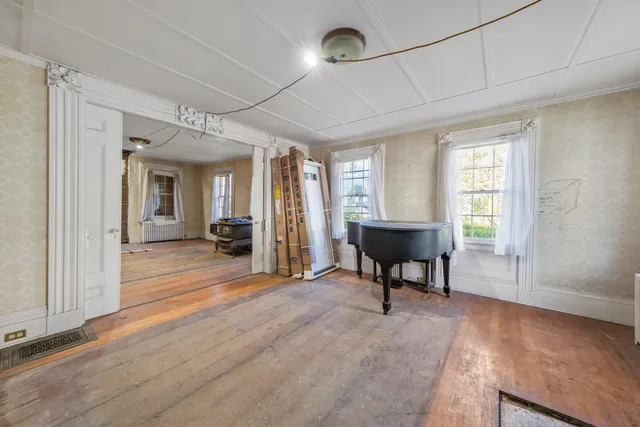 $385,000 | 11 Tillson Avenue, Rockland, ME 04841