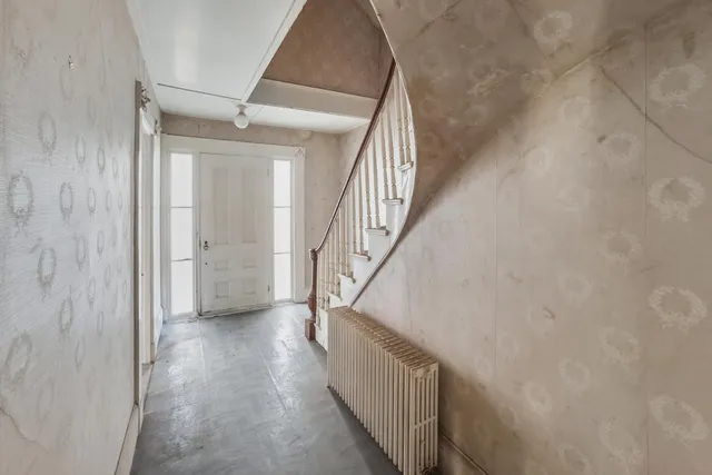 $385,000 | 11 Tillson Avenue, Rockland, ME 04841