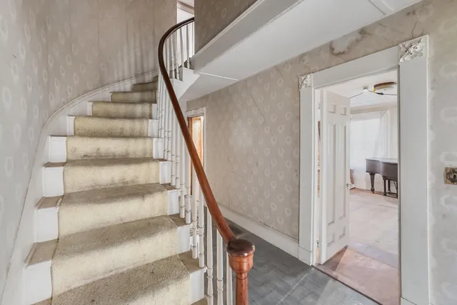 $385,000 | 11 Tillson Avenue, Rockland, ME 04841