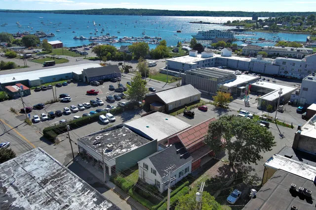 $385,000 | 11 Tillson Avenue, Rockland, ME 04841