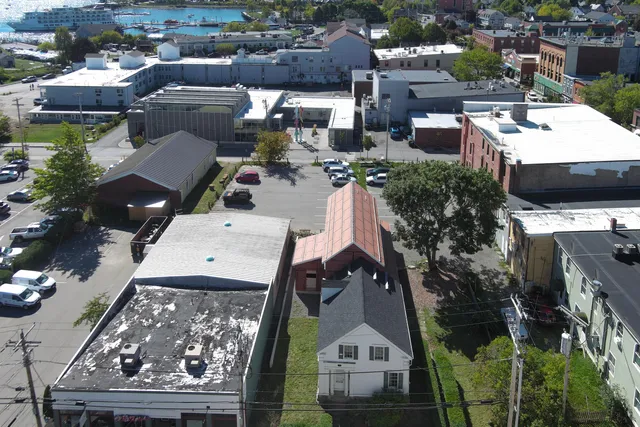 $385,000 | 11 Tillson Avenue, Rockland, ME 04841