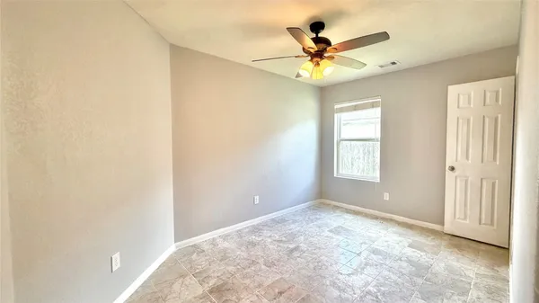 $1,880 | 2102 Indian Clearing Trail, Rosenberg, TX 77471