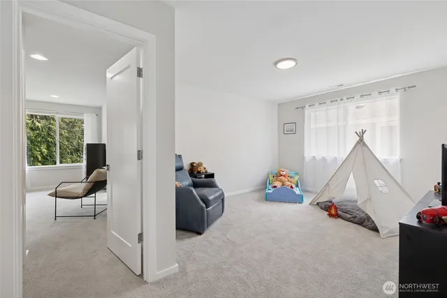 $1,257,500 | 35542 57th Avenue South, Auburn, WA 98001