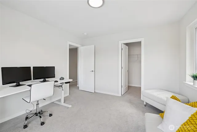 $1,257,500 | 35542 57th Avenue South, Auburn, WA 98001