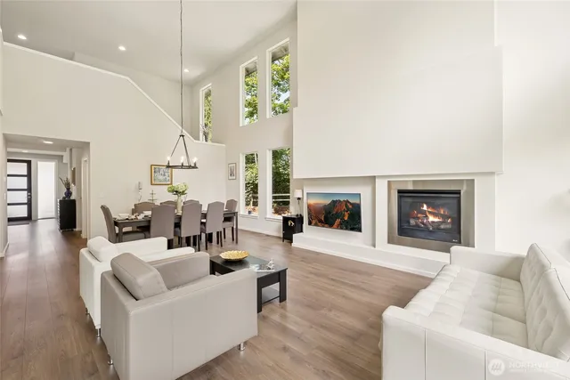 $1,257,500 | 35542 57th Avenue South, Auburn, WA 98001