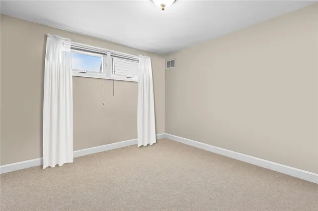 $3,700 | 75 Charlotte Drive, East Greenwich, RI 02818