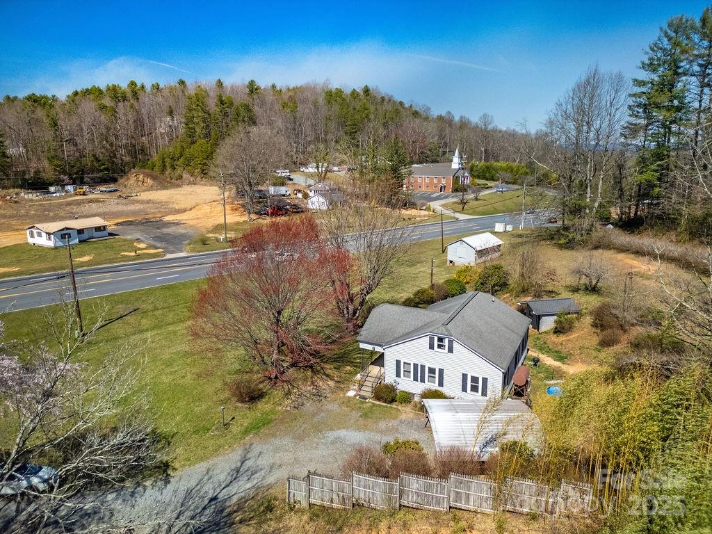 21 Byrd Lane Brevard, NC 28712 - Photo 2 of 34