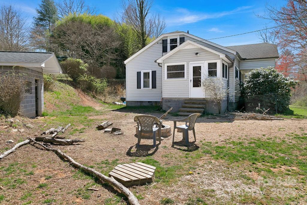 21 Byrd Lane Brevard, NC 28712 - Photo 29 of 34