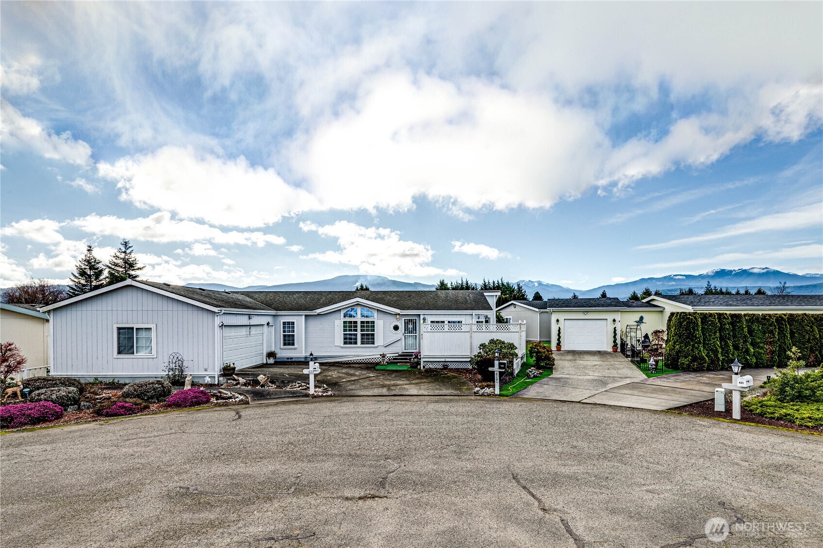 617 North 7th Avenue Sequim, WA 98382 - Photo 6 of 37