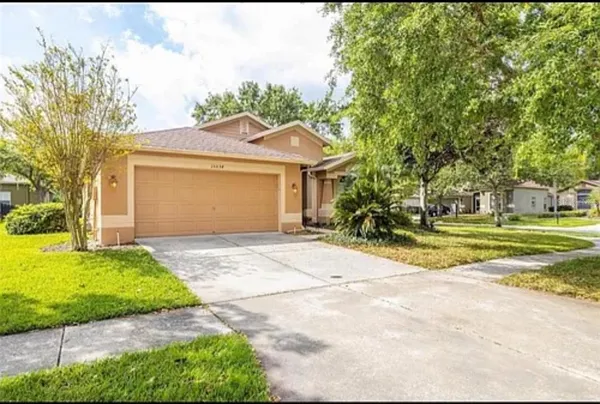 $2,650 | 15534 Martinmeadow Drive, Lithia, FL 33547