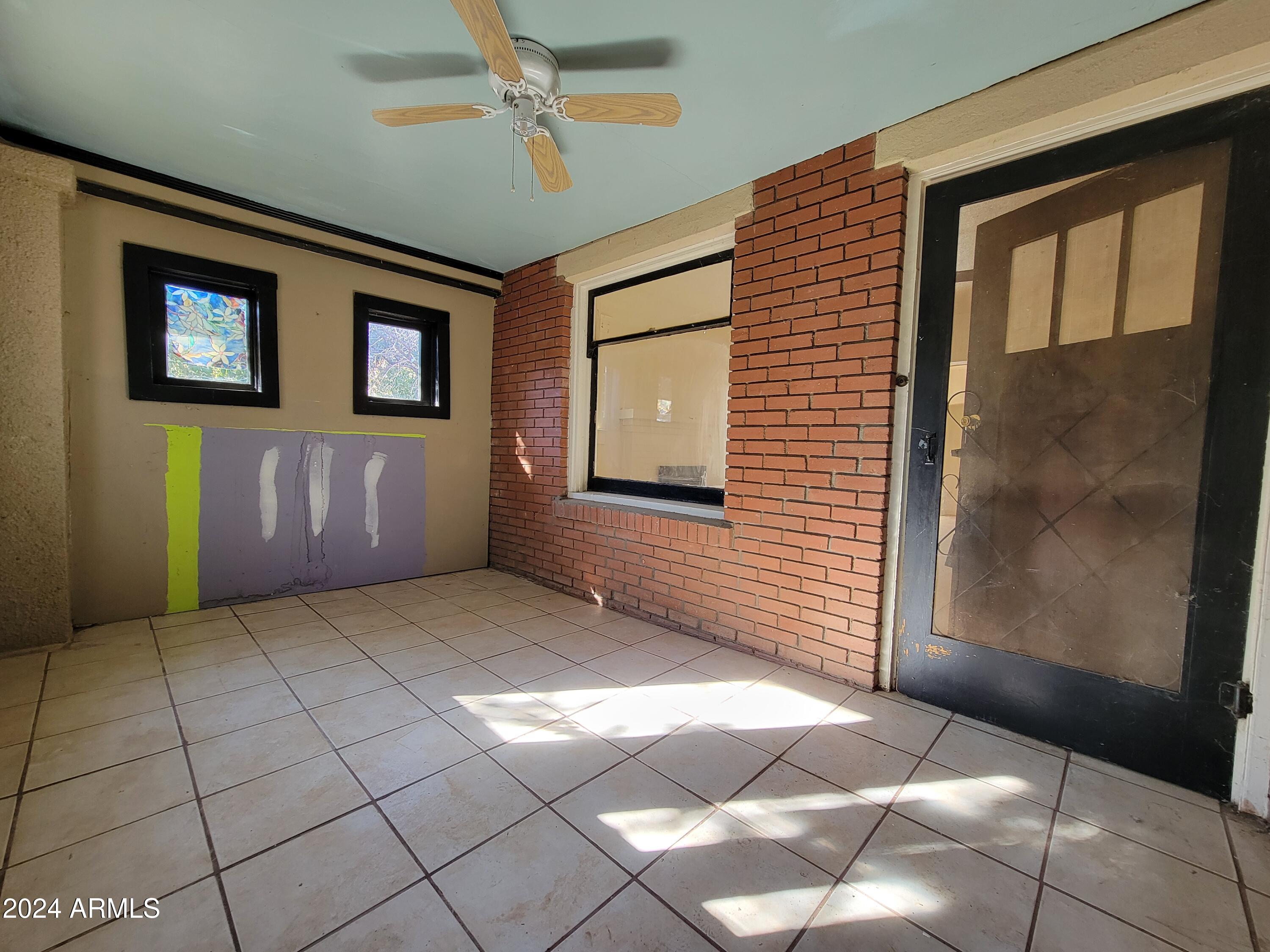 401 Campbell Street Bisbee, AZ 85603 - Photo 11 of 42 Mud Room View 1