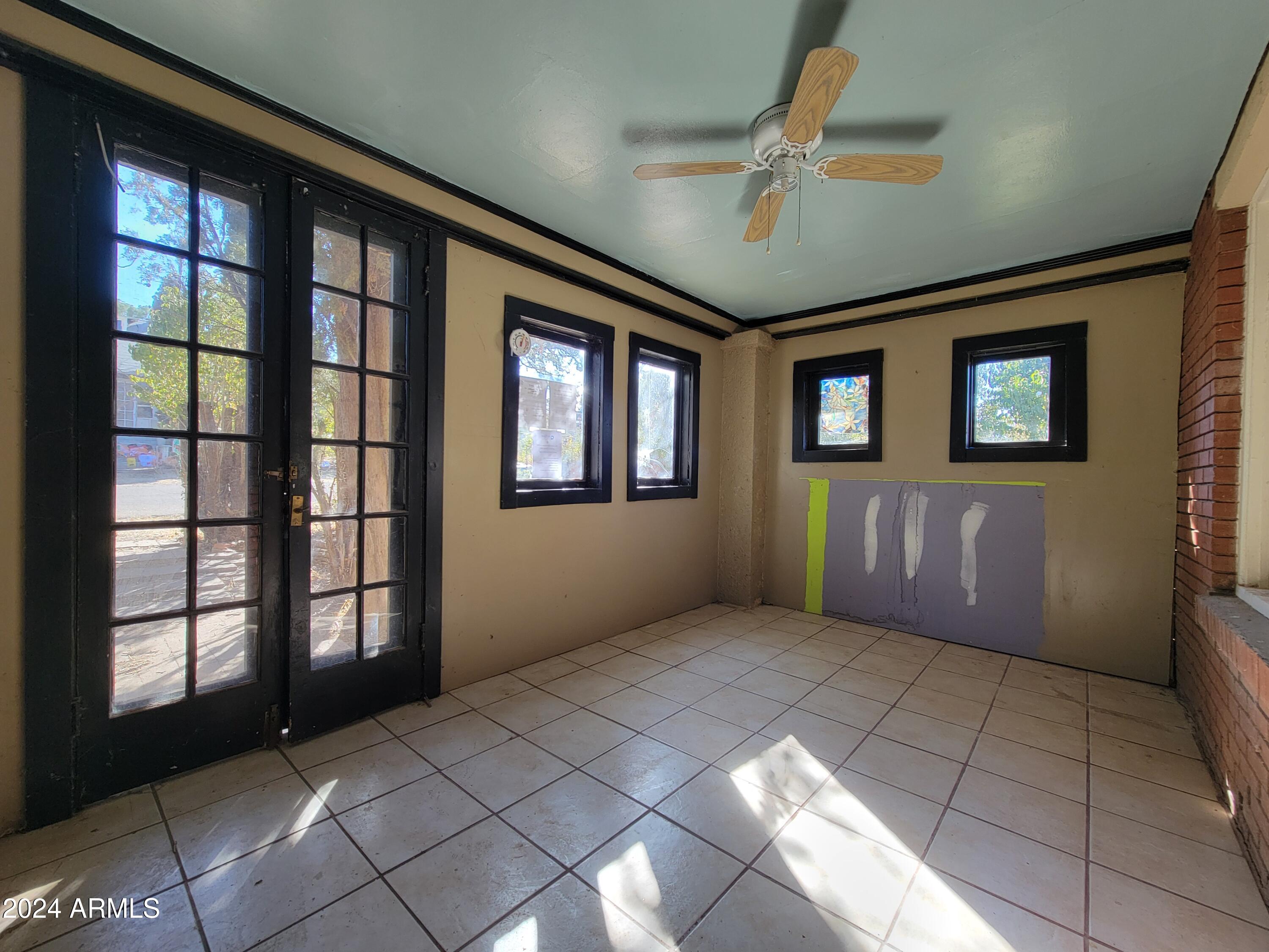 401 Campbell Street Bisbee, AZ 85603 - Photo 12 of 42 Mud Room View 2