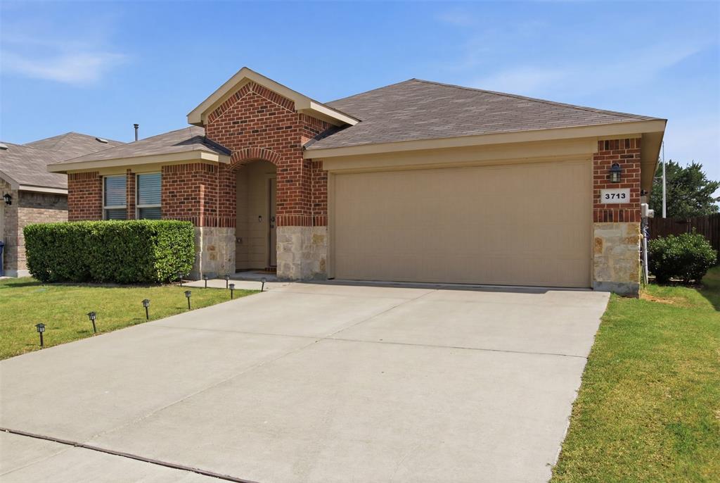 3713 Ridgeway Lane Argyle, TX 76226 - Photo 3 of 36
