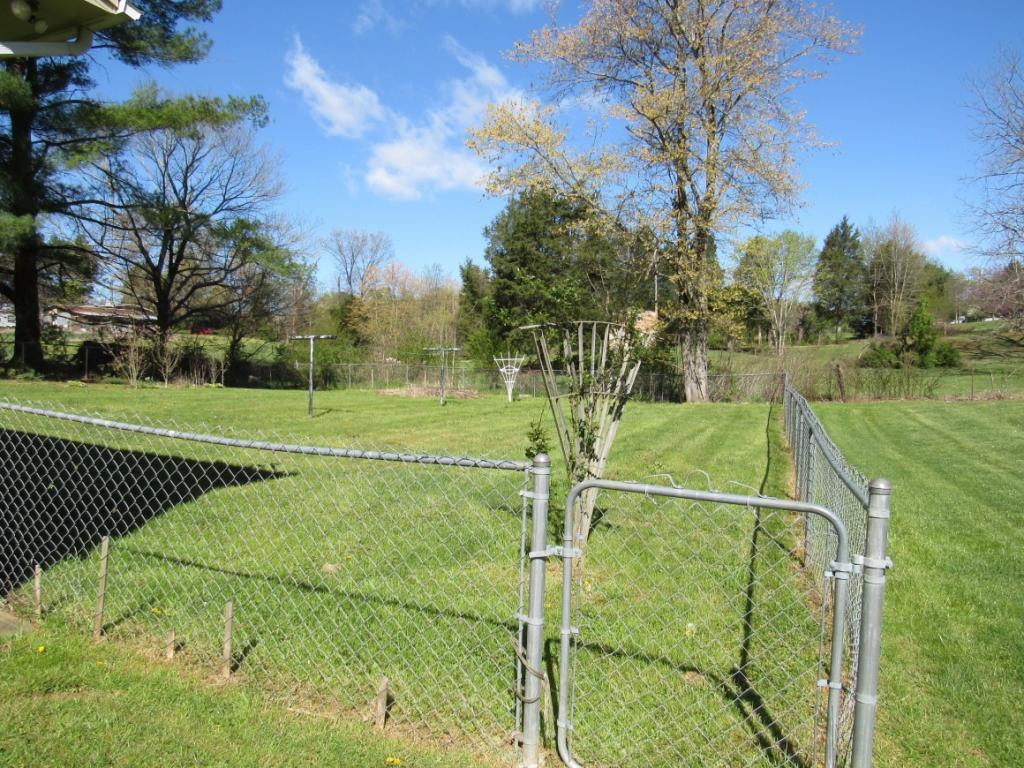 30 Ridgeview Drive Mosheim, TN 37818 - Photo 22 of 25 Photo 22