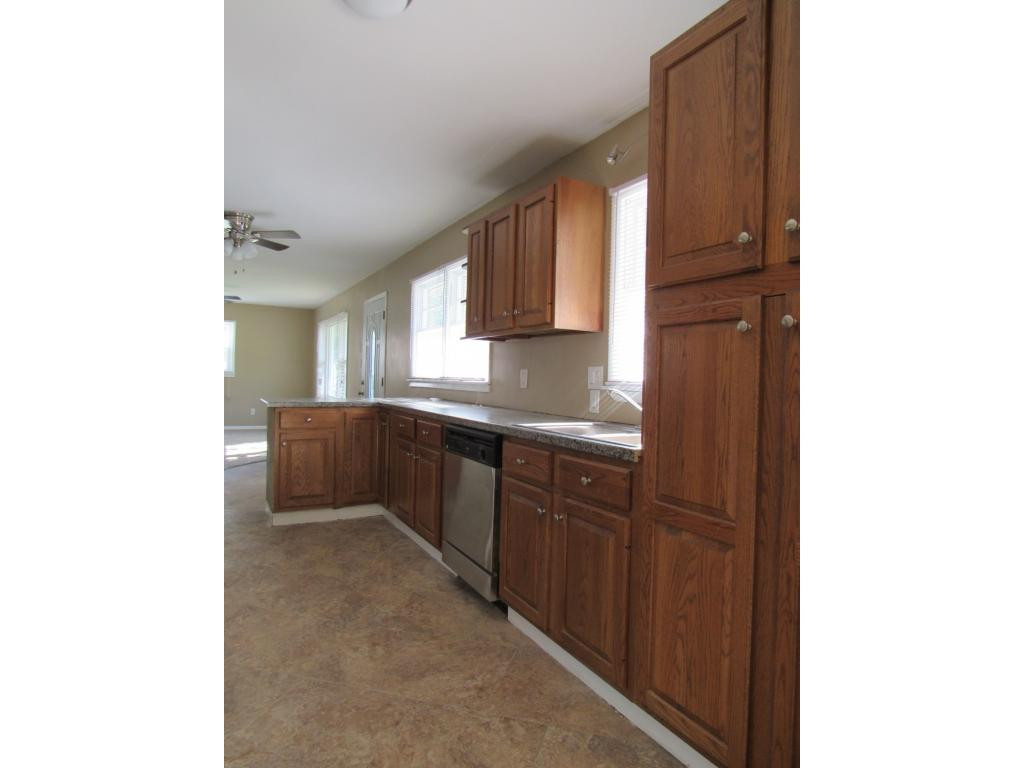 30 Ridgeview Drive Mosheim, TN 37818 - Photo 9 of 25 Photo 9