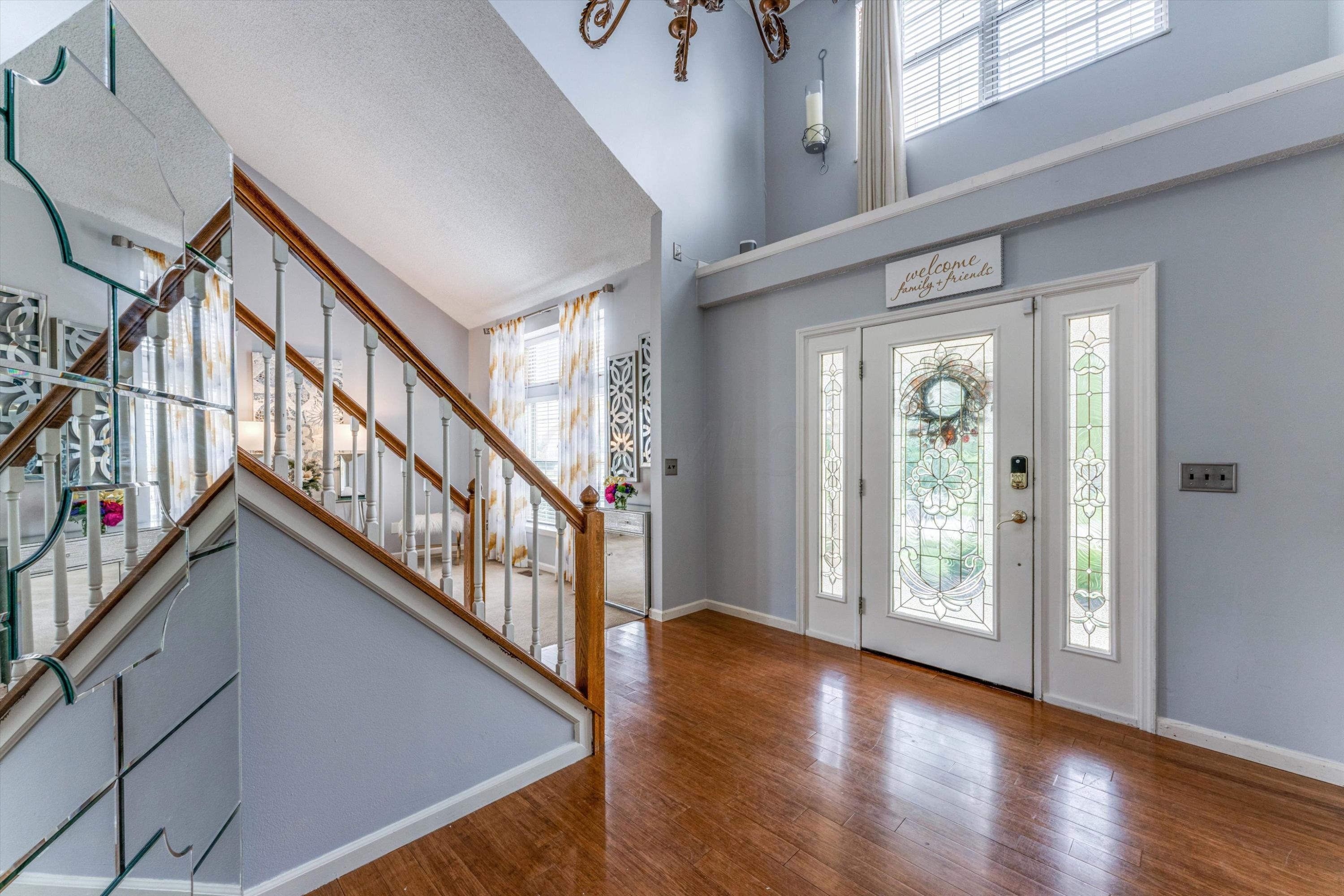 348 Shady Spring Drive Columbus, OH 43230 - Photo 11 of 52