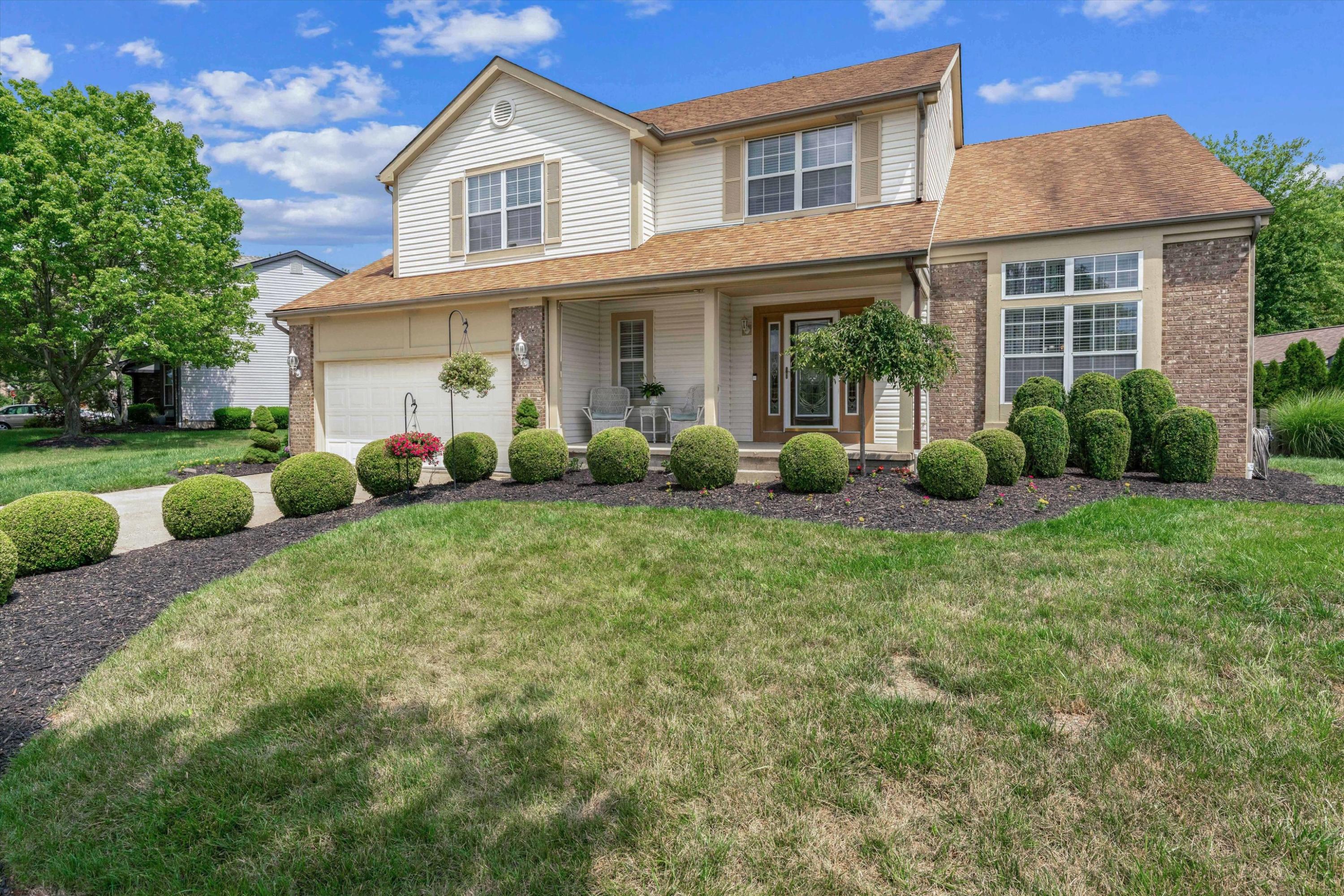 348 Shady Spring Drive Columbus, OH 43230 - Photo 2 of 52