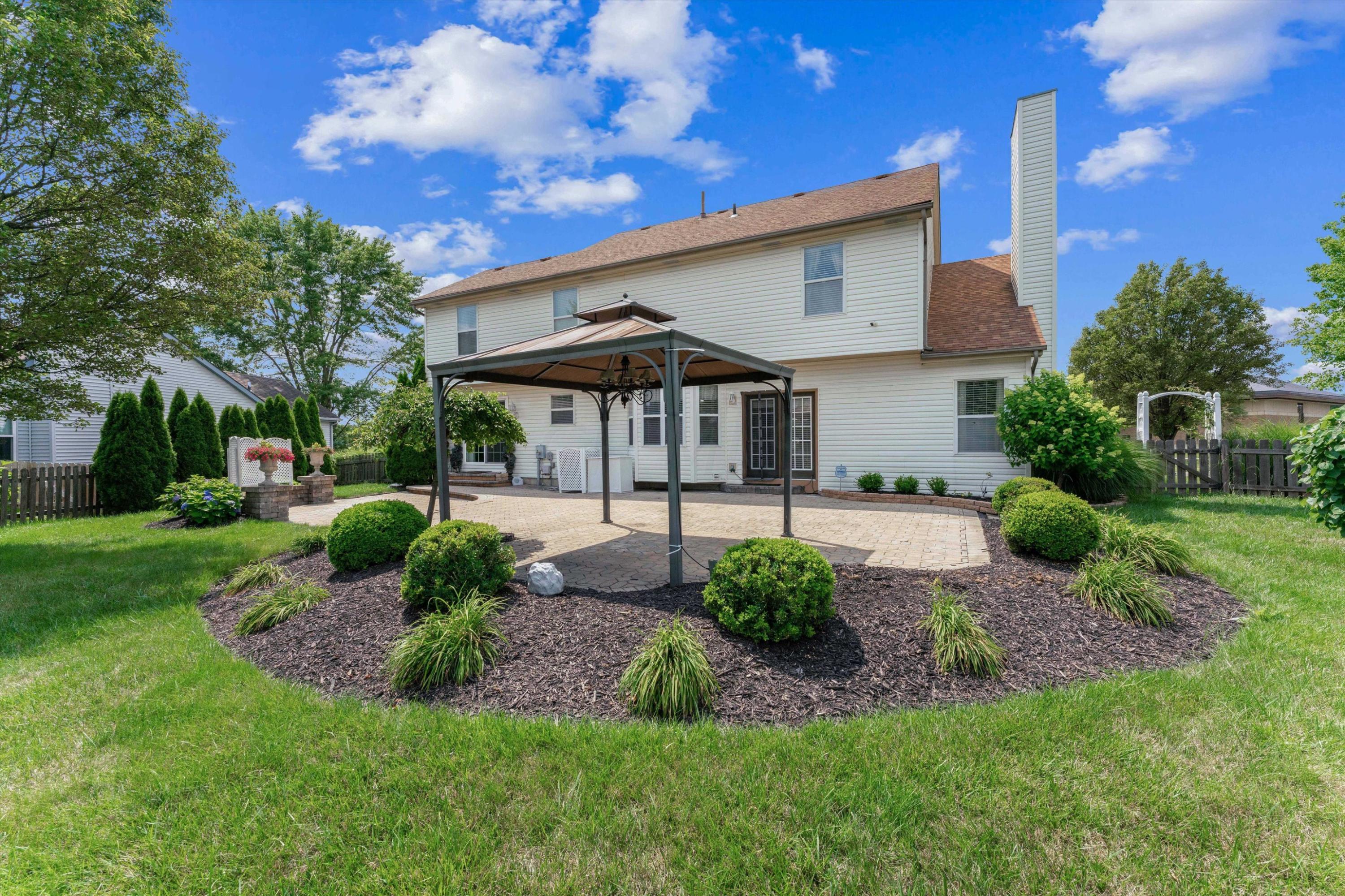 348 Shady Spring Drive Columbus, OH 43230 - Photo 3 of 52