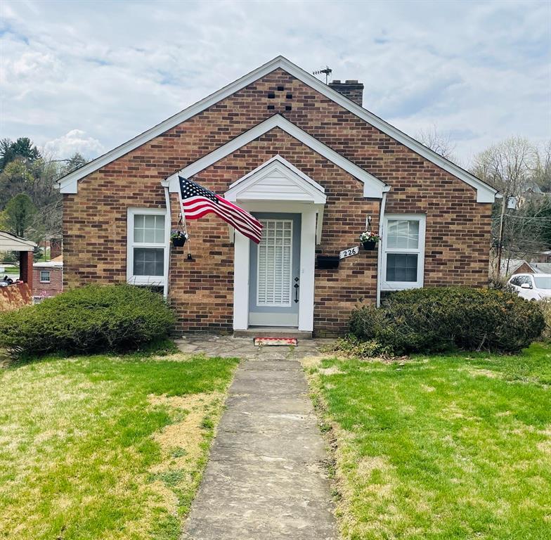 226 Long Road Penn Hills, PA 15235 - Photo 1 of 16 Gallery Image 1