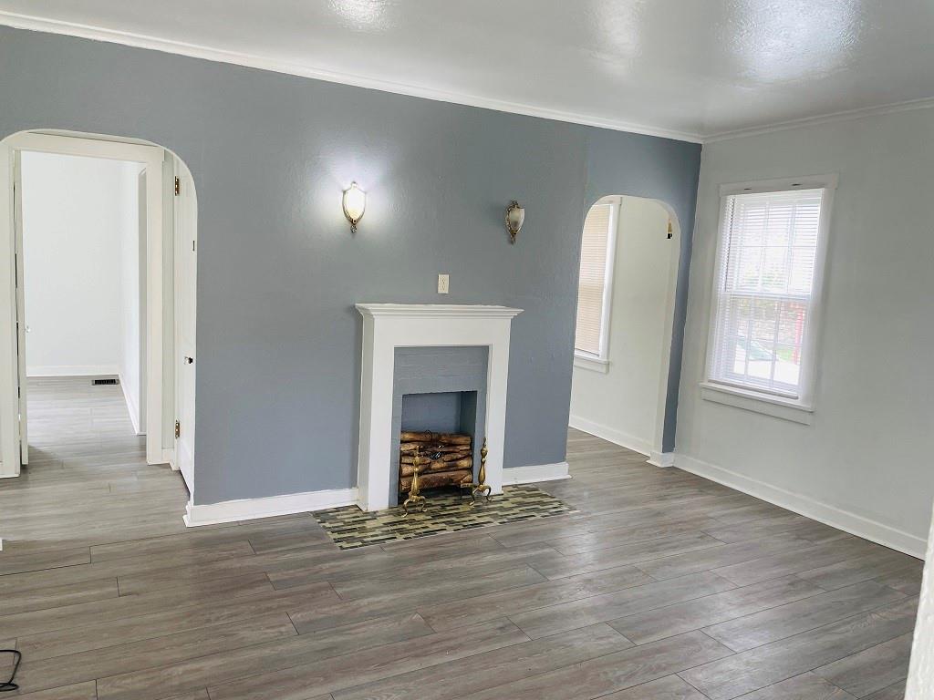226 Long Road Penn Hills, PA 15235 - Photo 2 of 16 Gallery Image 2