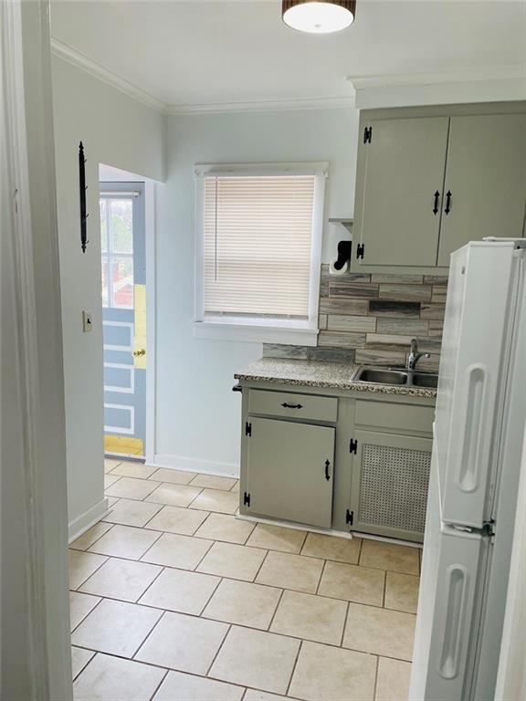 226 Long Road Penn Hills, PA 15235 - Photo 8 of 16 Gallery Image 8