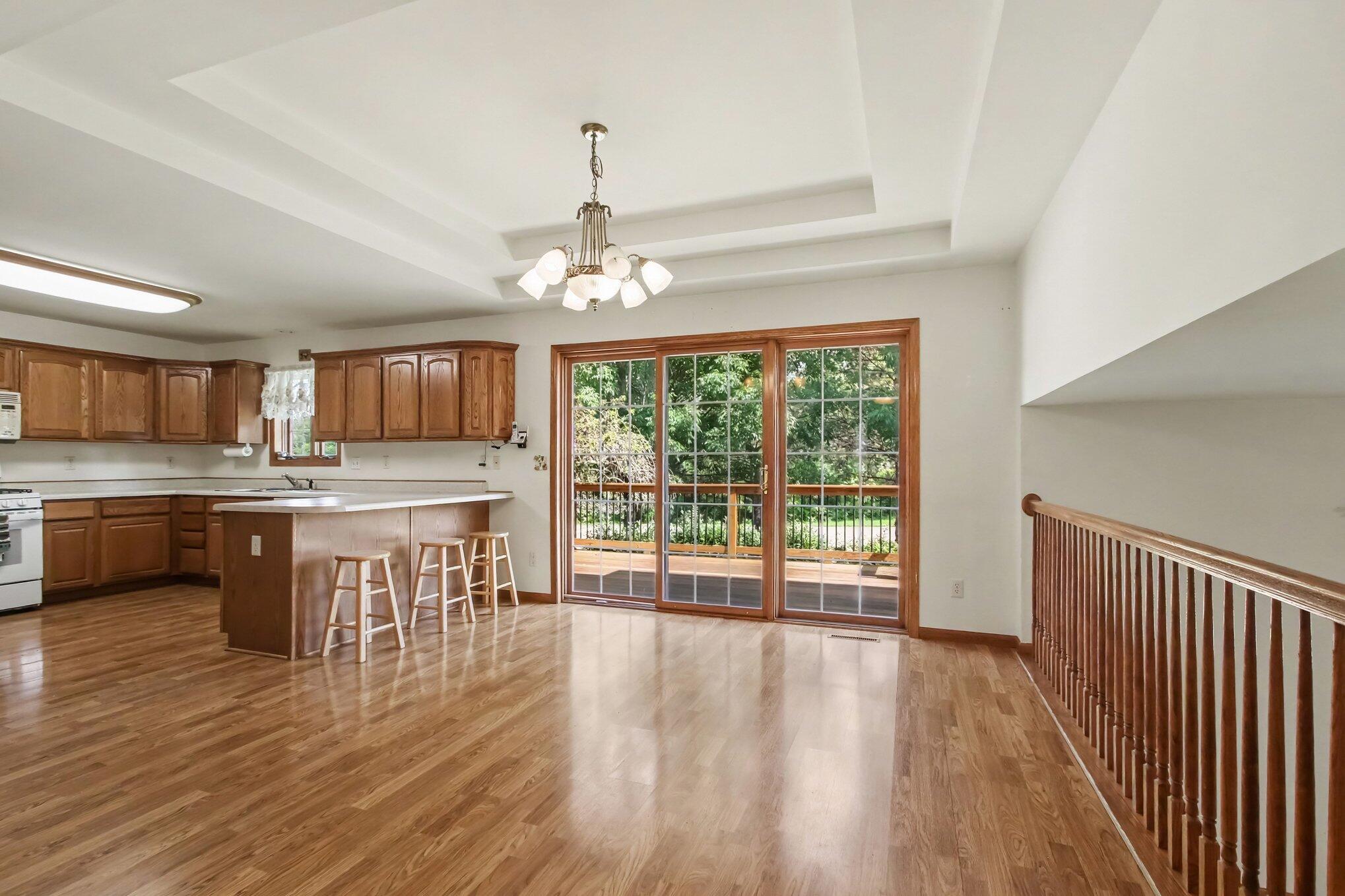910 Doe Path Lane Crown Point, IN 46307 - Photo 6 of 27 2038x1359